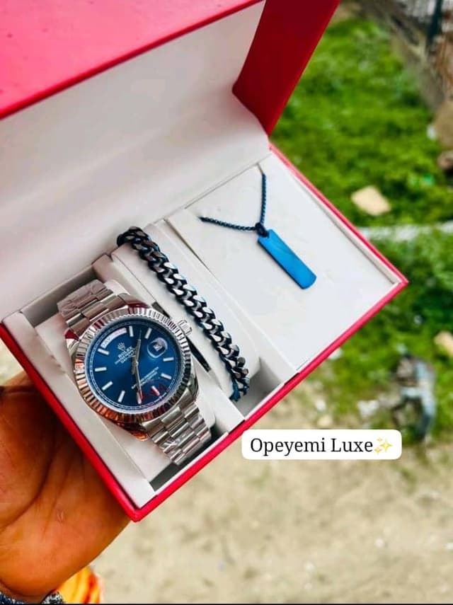 Executive gift set for him
